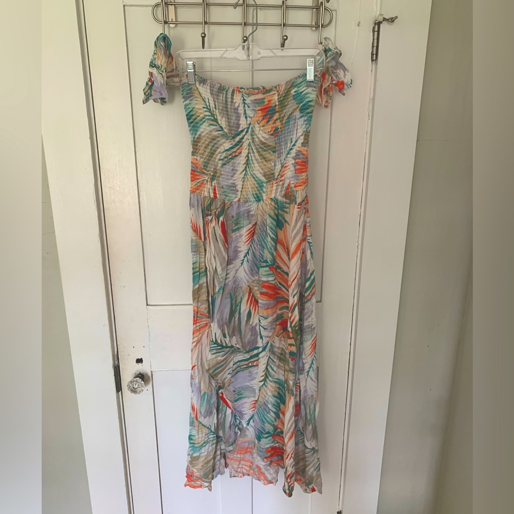 On The Road Tropical Print Maxi Dress